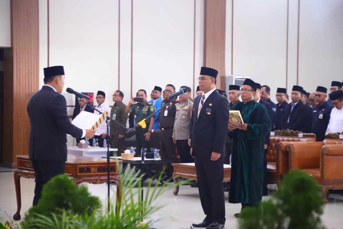 Bupati Bangka Lantik Hariyadi Sebagai Sekda Bangka