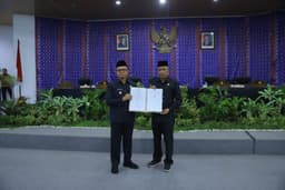 Dorong Pertumbuhan Ekonomi Berkelanjutan, Perda Pemberian Insentif dan Kemudahan Investasi Disahkan